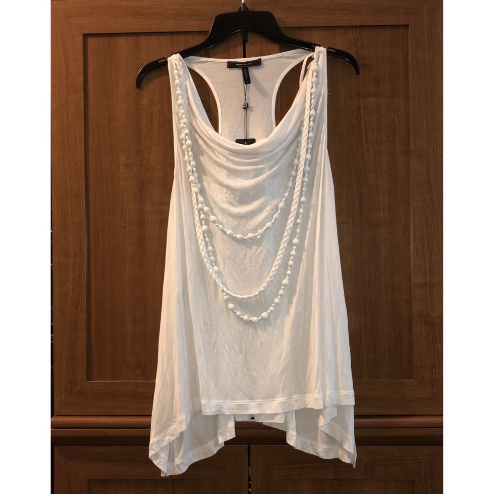 BCBG MAXAZRIA sharkbite racerback tee w/“necklace” - Picture 4 of 4